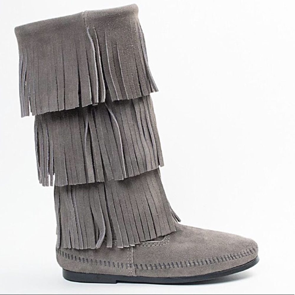 Minnetonka fringe boots